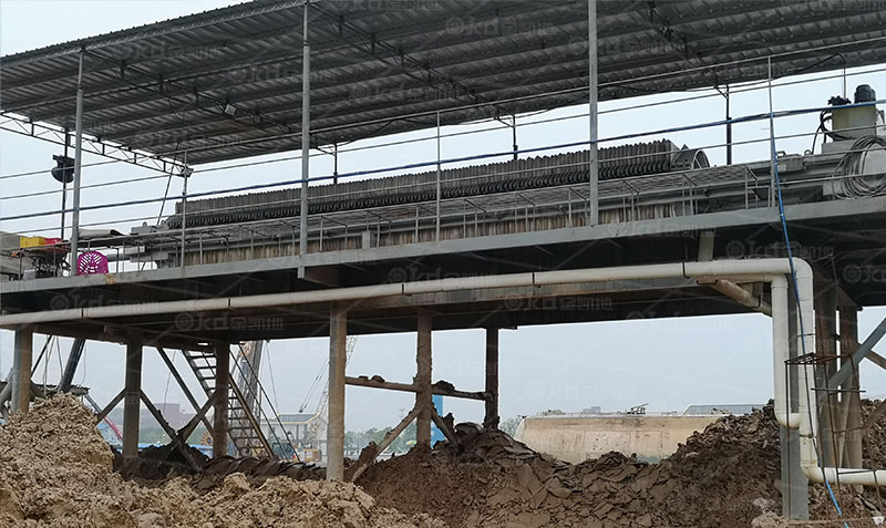 壓濾機板框間滲水的原因和解決方案 壓濾機板框間滲水的原因和解決方案